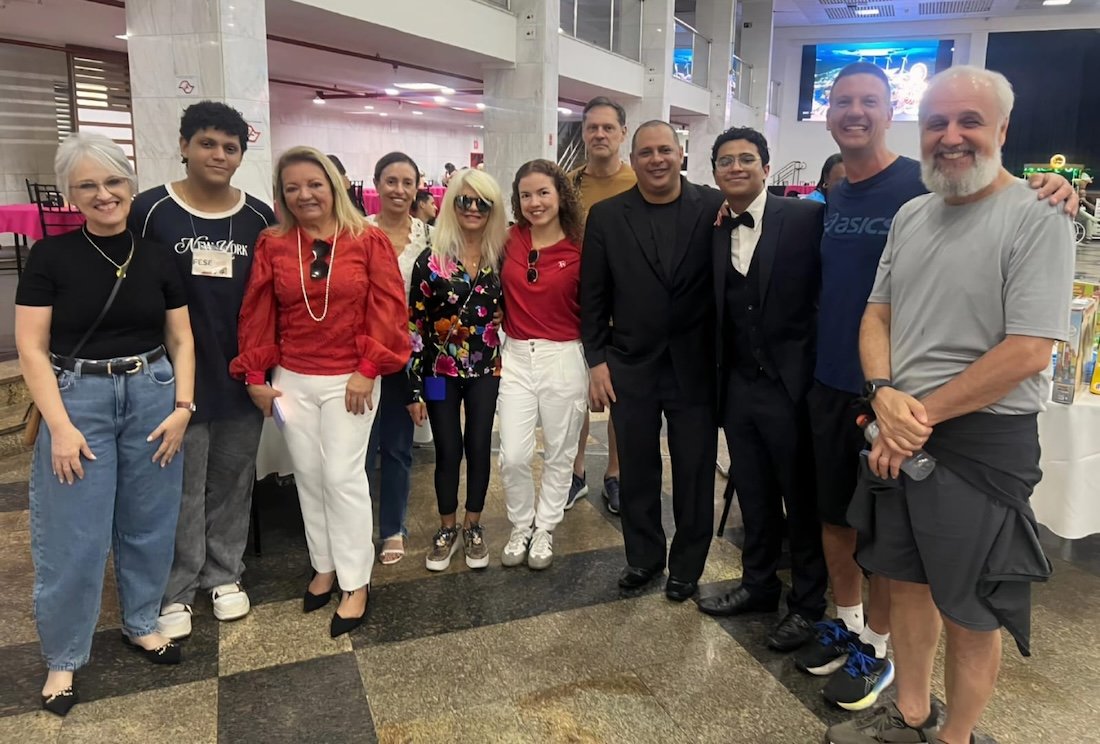 Gina Yara, Bruno Santos , Carmen Reyes, Regina Lozano, Mary Ângela Scandura, Cynthya Sastri, José Luís Prado Santolaria, Wellington da Cunha, Wesley da Cunha, Luiz Otávio, e Nilton